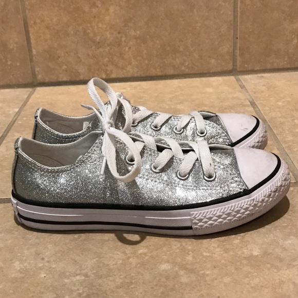 silver glitter girls converse
